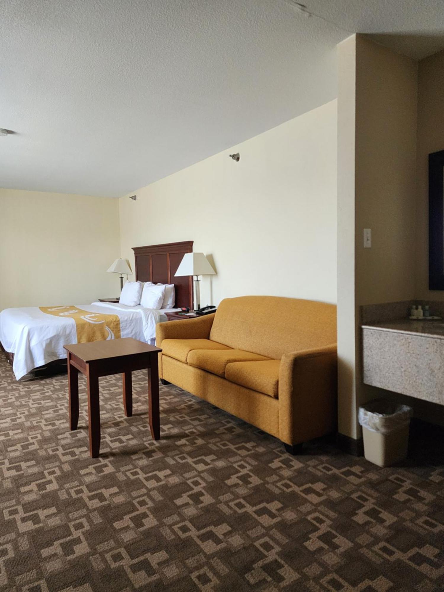 Quality Inn I-70 At Wanamaker Topeka Exterior foto