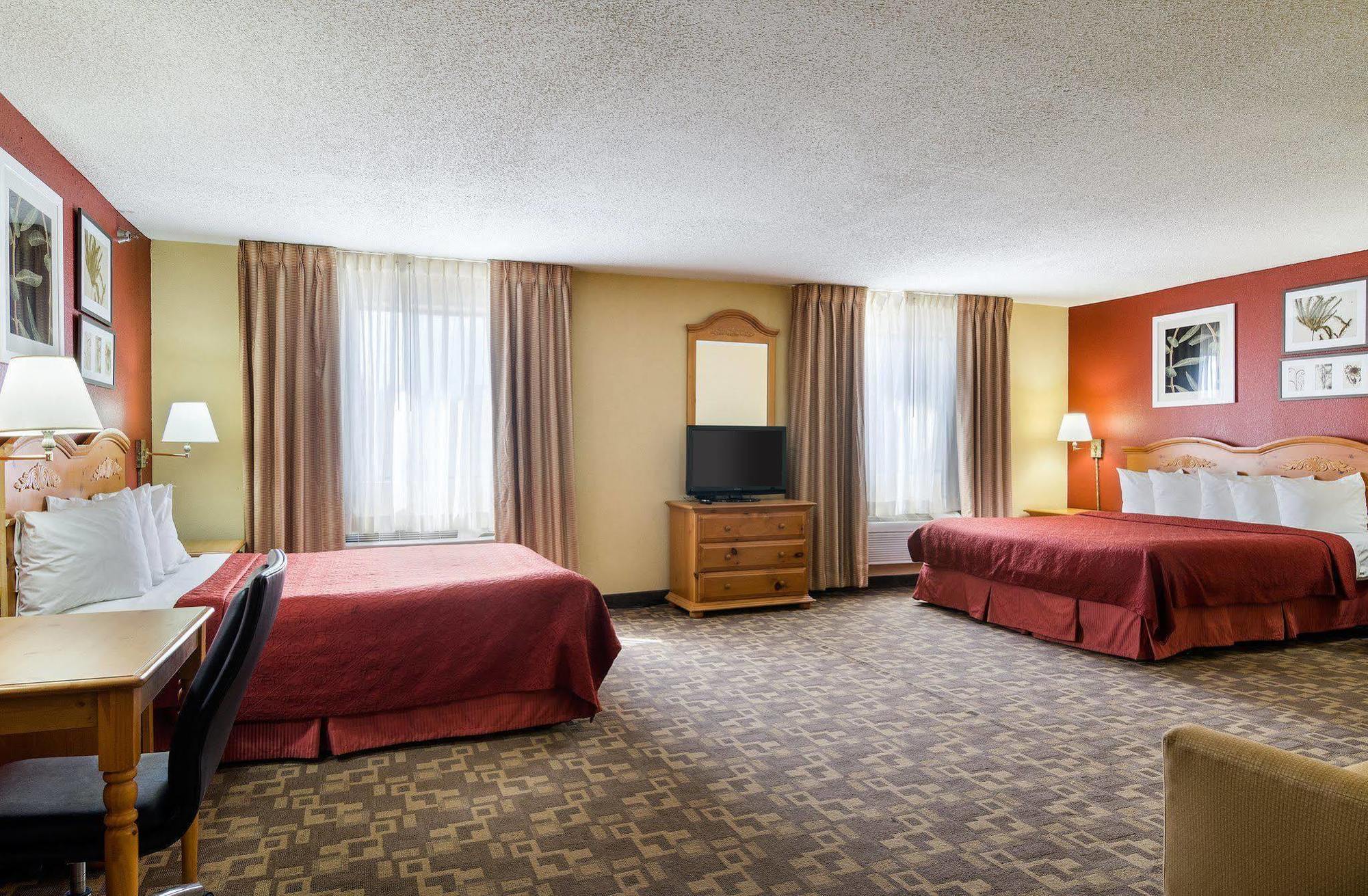 Quality Inn I-70 At Wanamaker Topeka Exterior foto